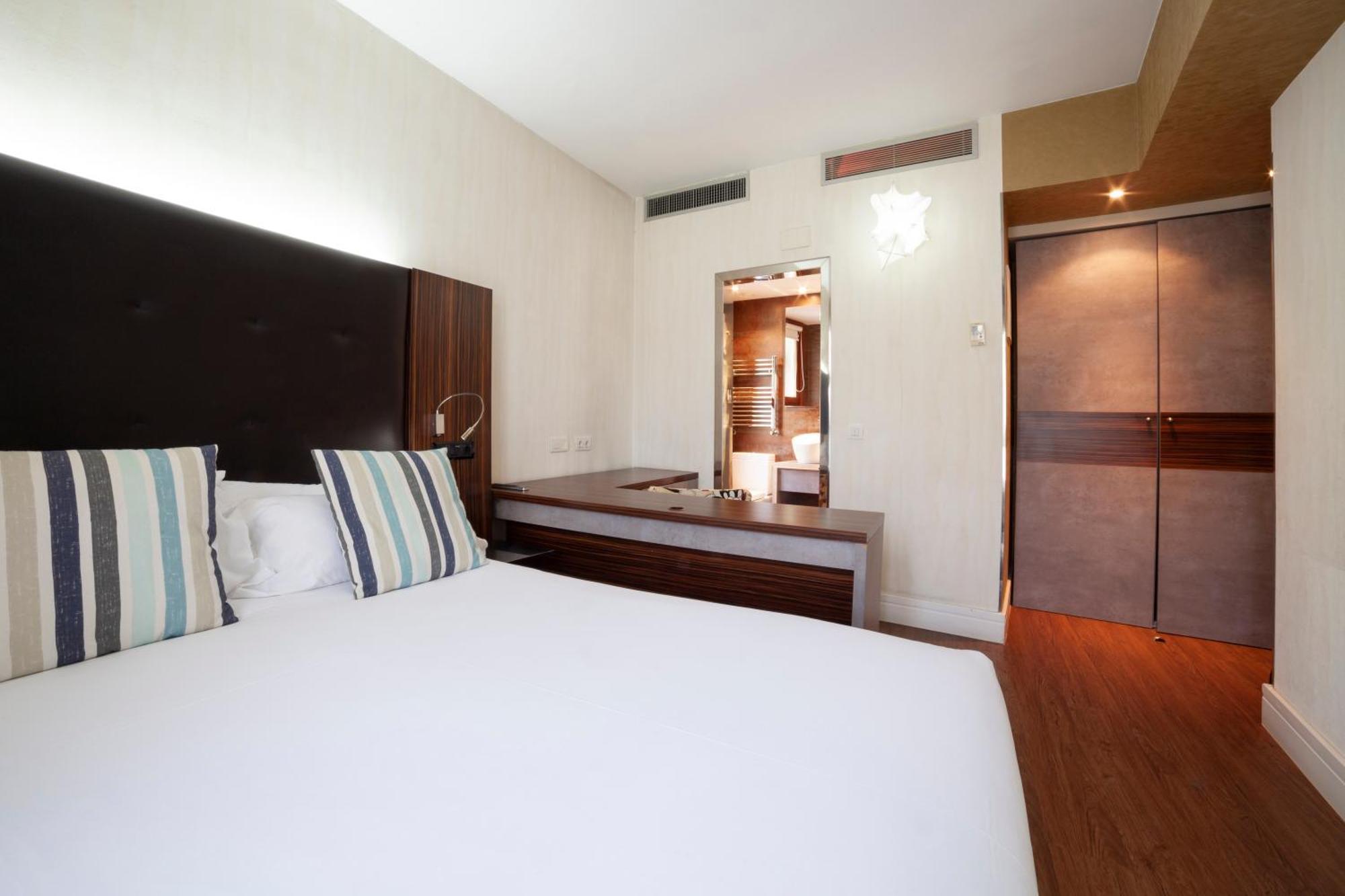 Petit Palace Tamarises Getxo Rom bilde